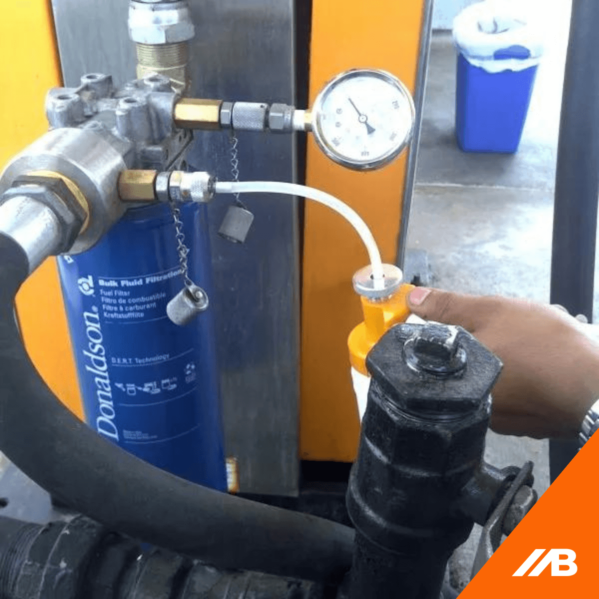 Bulk fuel filter