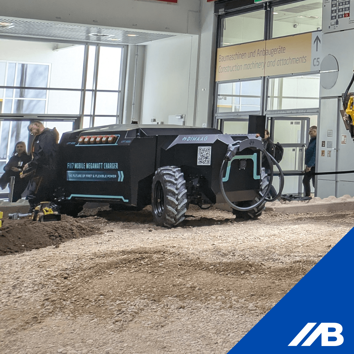 Komatsu & Dimaag F117 Mobile Megawatt Charger
